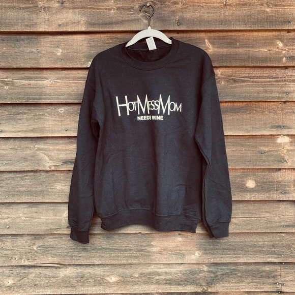 “Hot Mess Mom Needs Wine” Black Cozy Sweatshirt. S,M,L - Picture 6 of 6